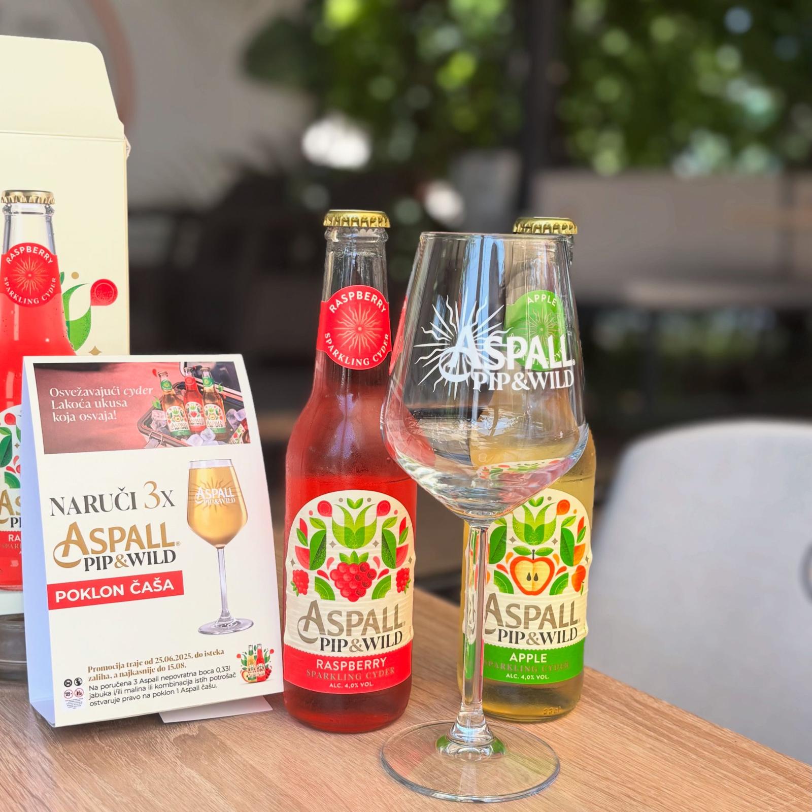 Moderan dizajn unutrašnjosti Caffe Bar Art kafića u Žitištu