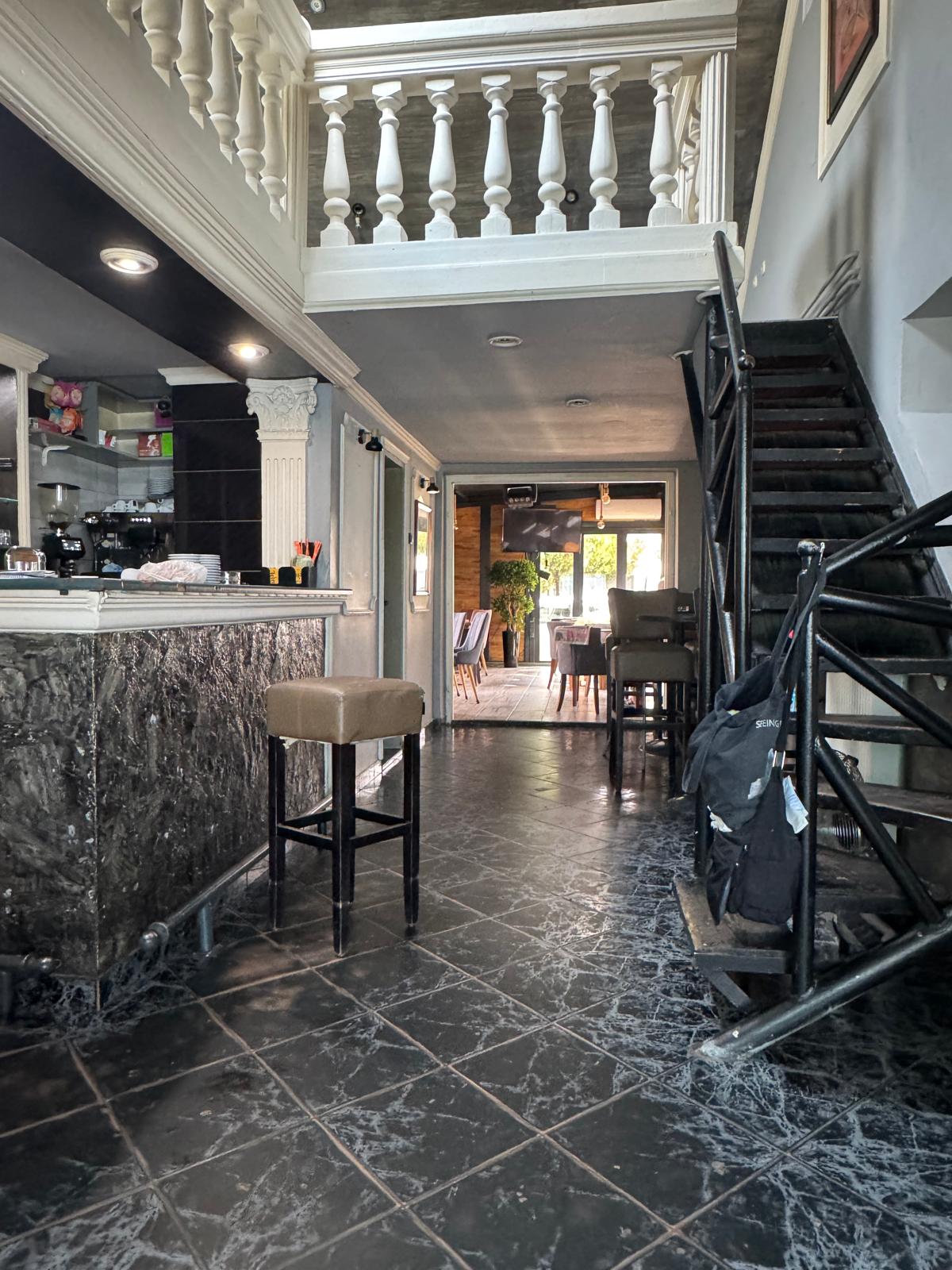 Prostor za druženje sa prijateljima u Caffe Bar Art Žitište